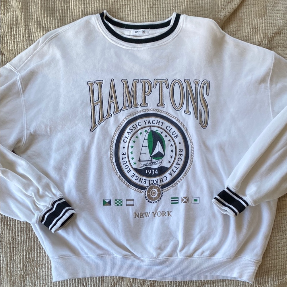 White Hamptons Crewneck - Garage